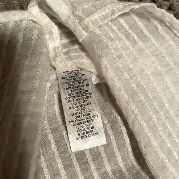 Loft White Embroidered Long Sleeve Blouse Womens Medium - Picture 8 of 9